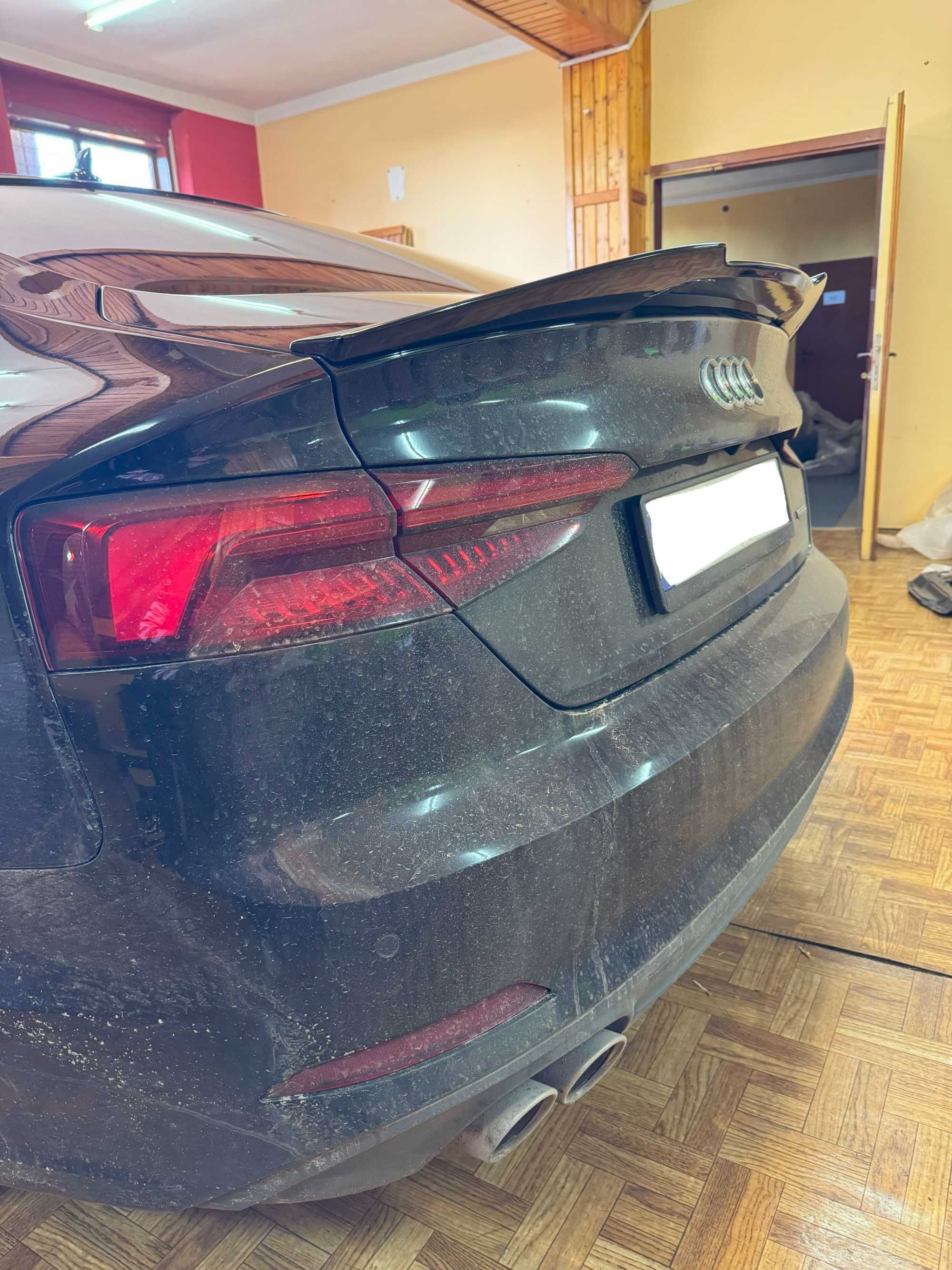 Spoiler Lotka Dokładka AUDI A5 B9 F5 CZARNY POŁYSK