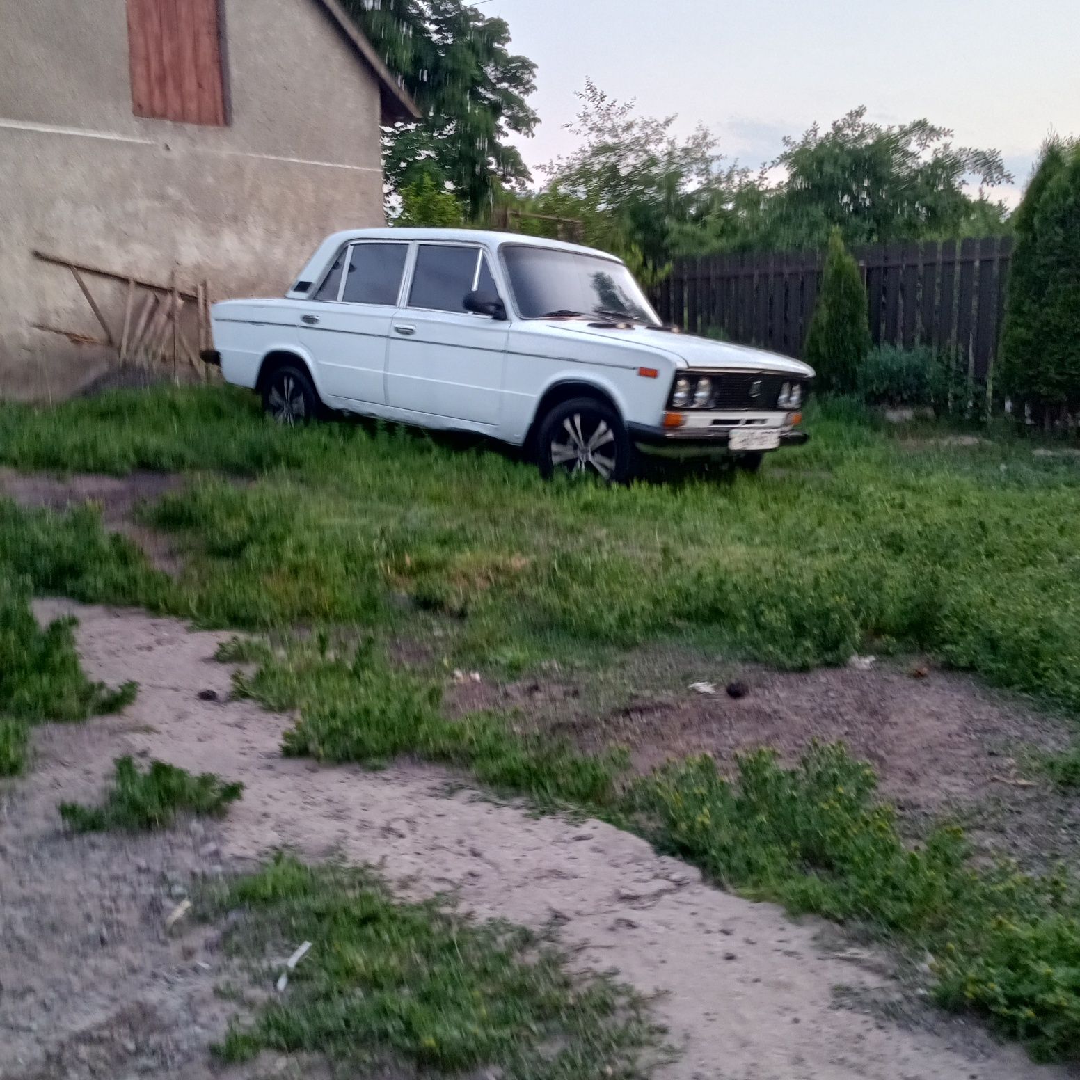 Продам ваз 2106, всі питання по телефону