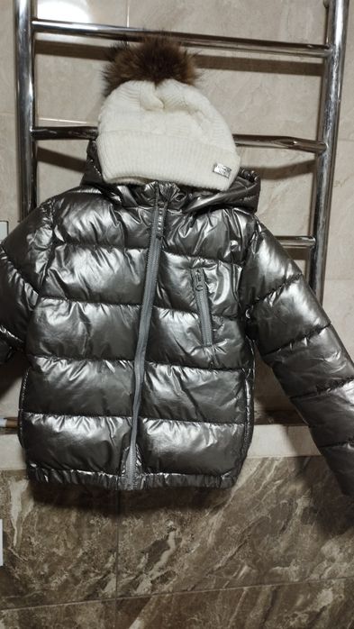 Зимова курточка фірмова для дівчинки .Куртка зима + подарунок