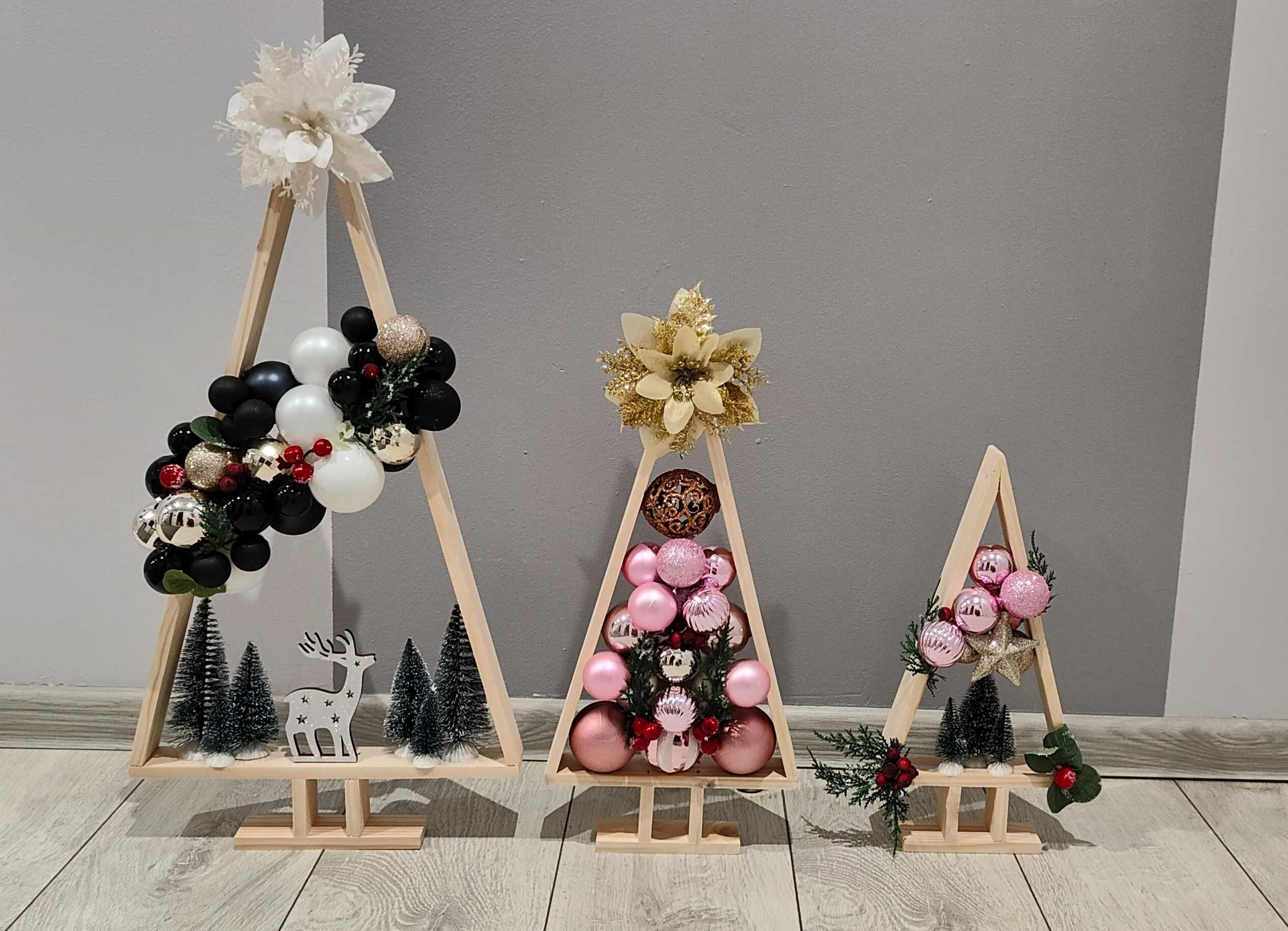 Drewniana choinka 65 x 31cm z bombkami renifer choinki piękna czarny