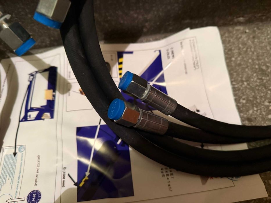 Zestaw węży przewodów hydraulicznych do ramp Crawford Assa Abloy