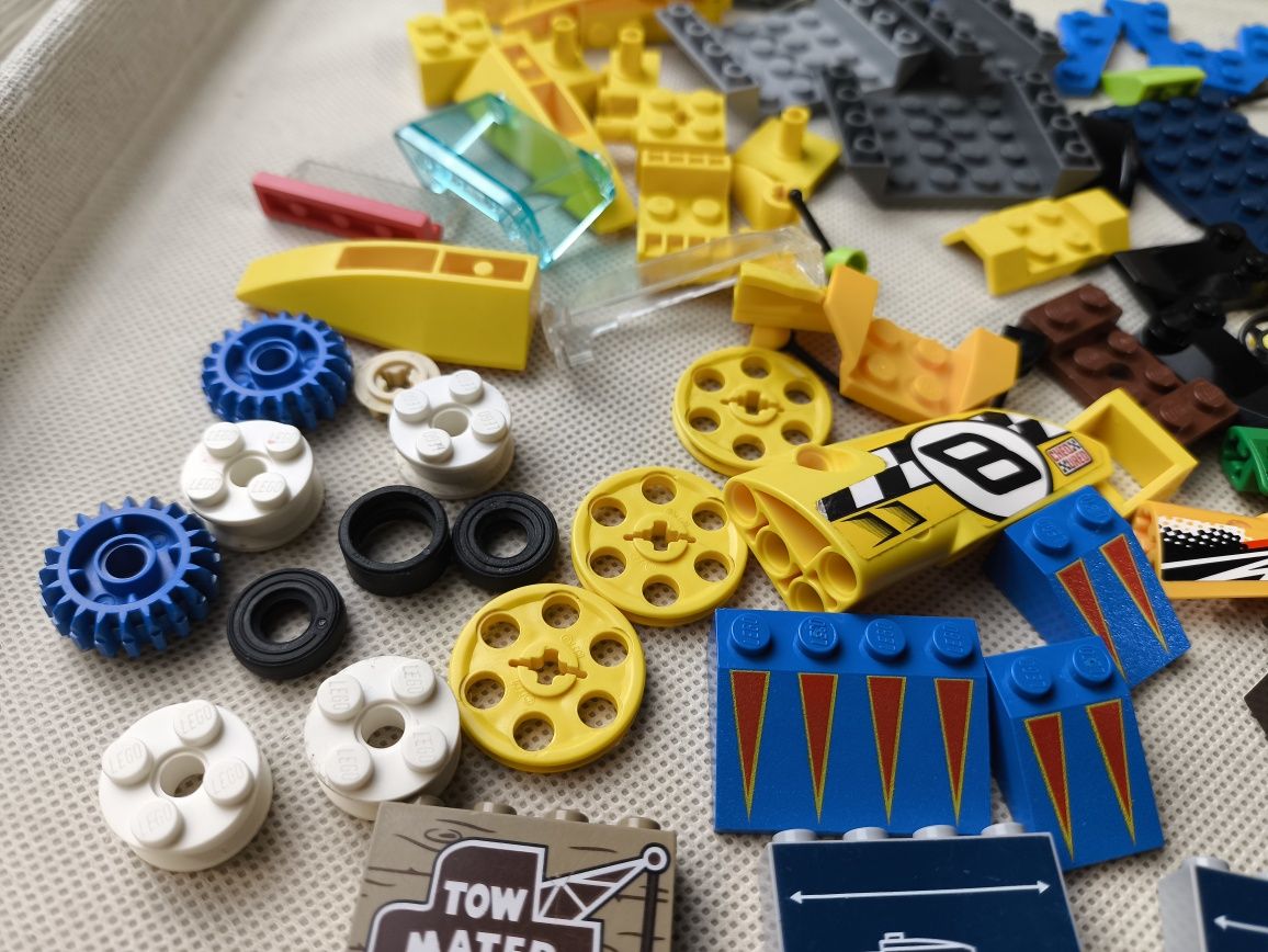 LEGO miks części - samochody pojazdy nadruki