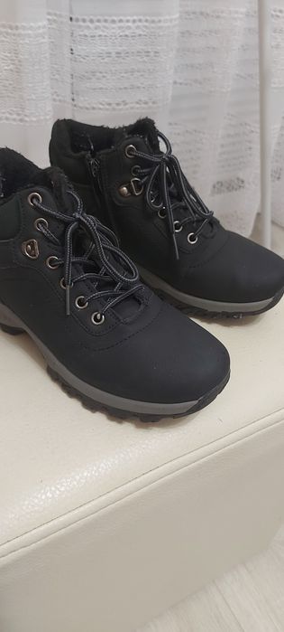 Buty zimowe 37 ocieplane