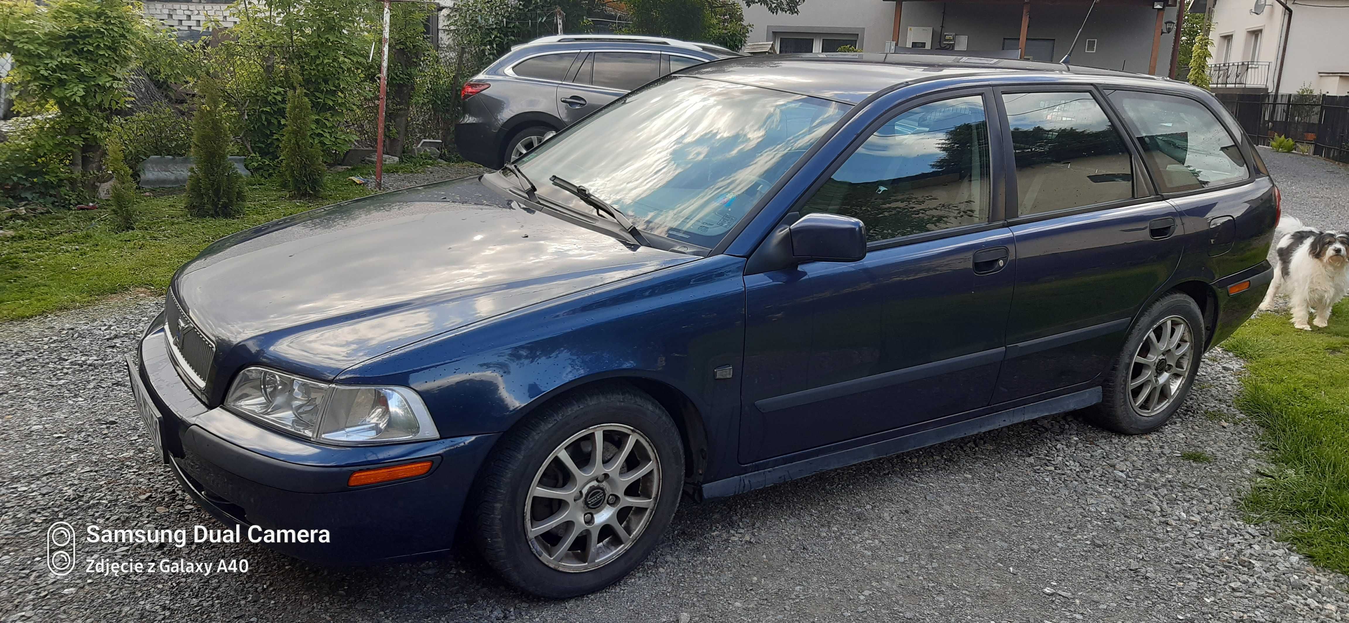 VOLVO V40 2001r 1.8 Benzyna / LPG