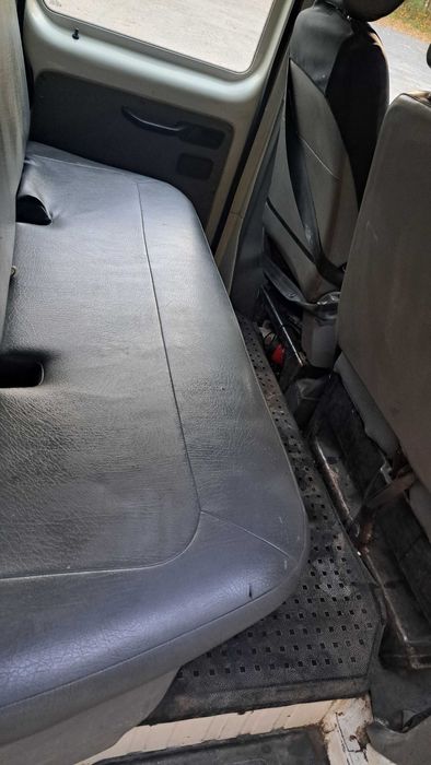 VW Volkswagen  Transporter T5 Doka  1,9 TDI 2006 6 OSÓB PLANDEKA