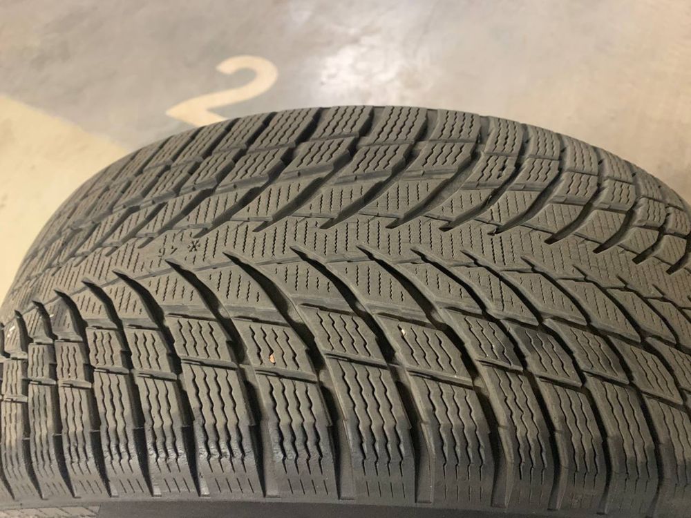 Opone zimowe Pirelli Sottozero 3 (2szt) i Nokian WR Snowproof (2szt)