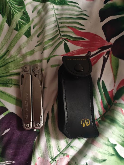 Leatherman surge