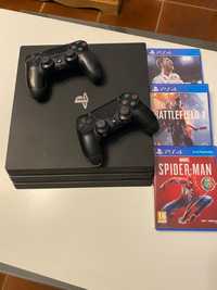 Ps4 Pro 1Tb ótima com 2 comandos e 3 jogos