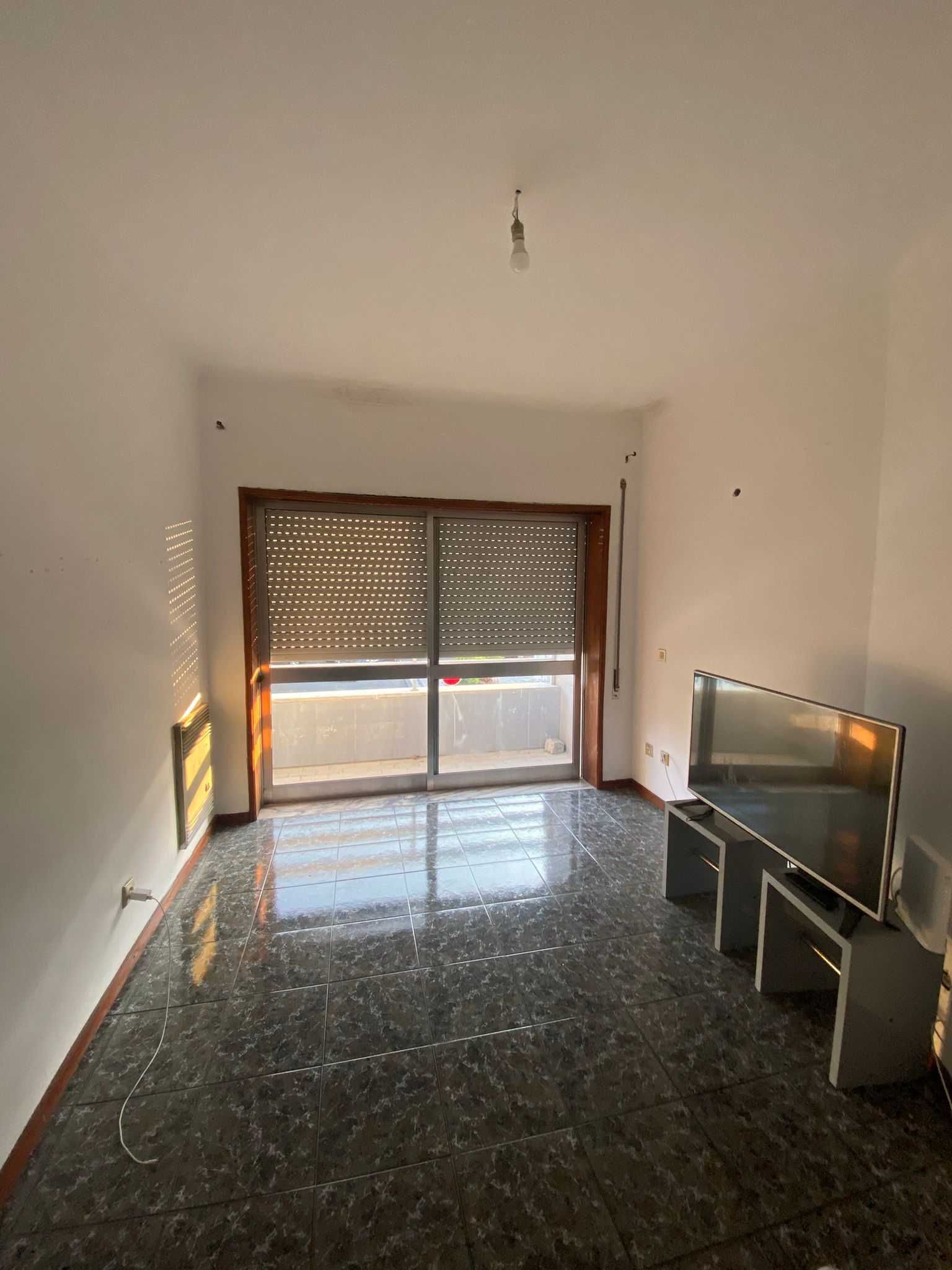 Apartamento T3 em Oliveira do Bairro excelente localização