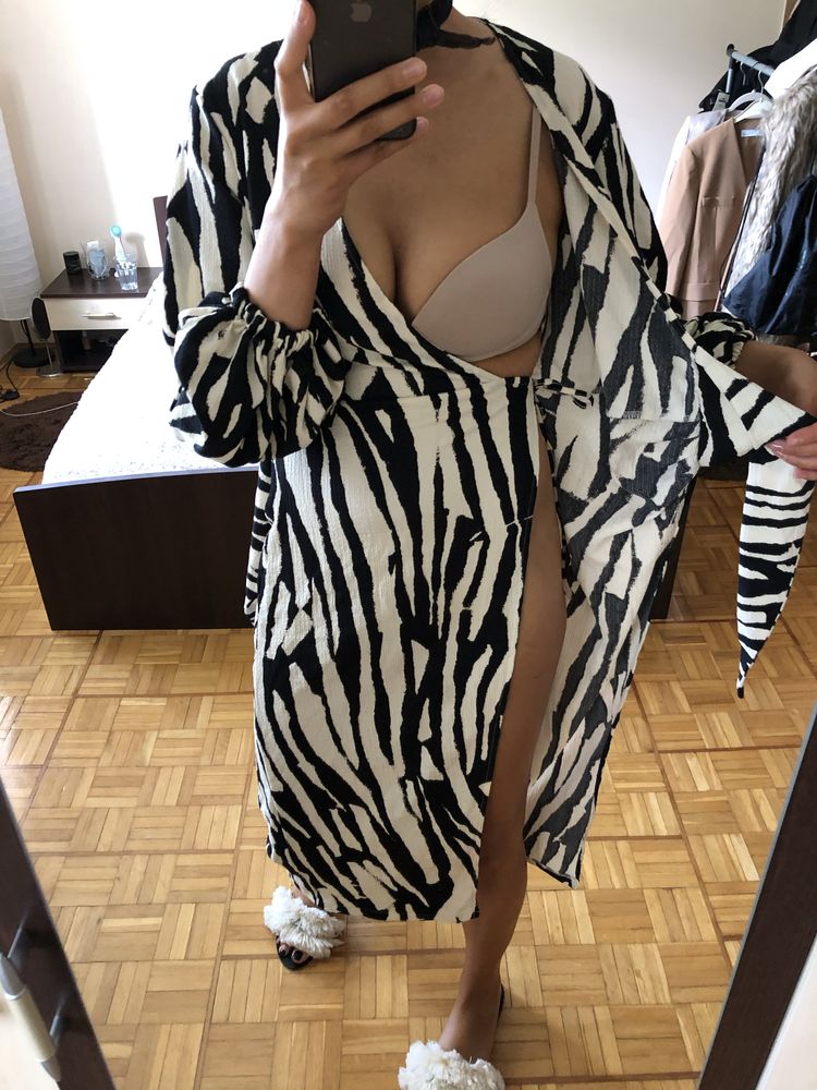 H&M czarno beżowa midi sukienka kreszowana zebra wiązana asymetryczna