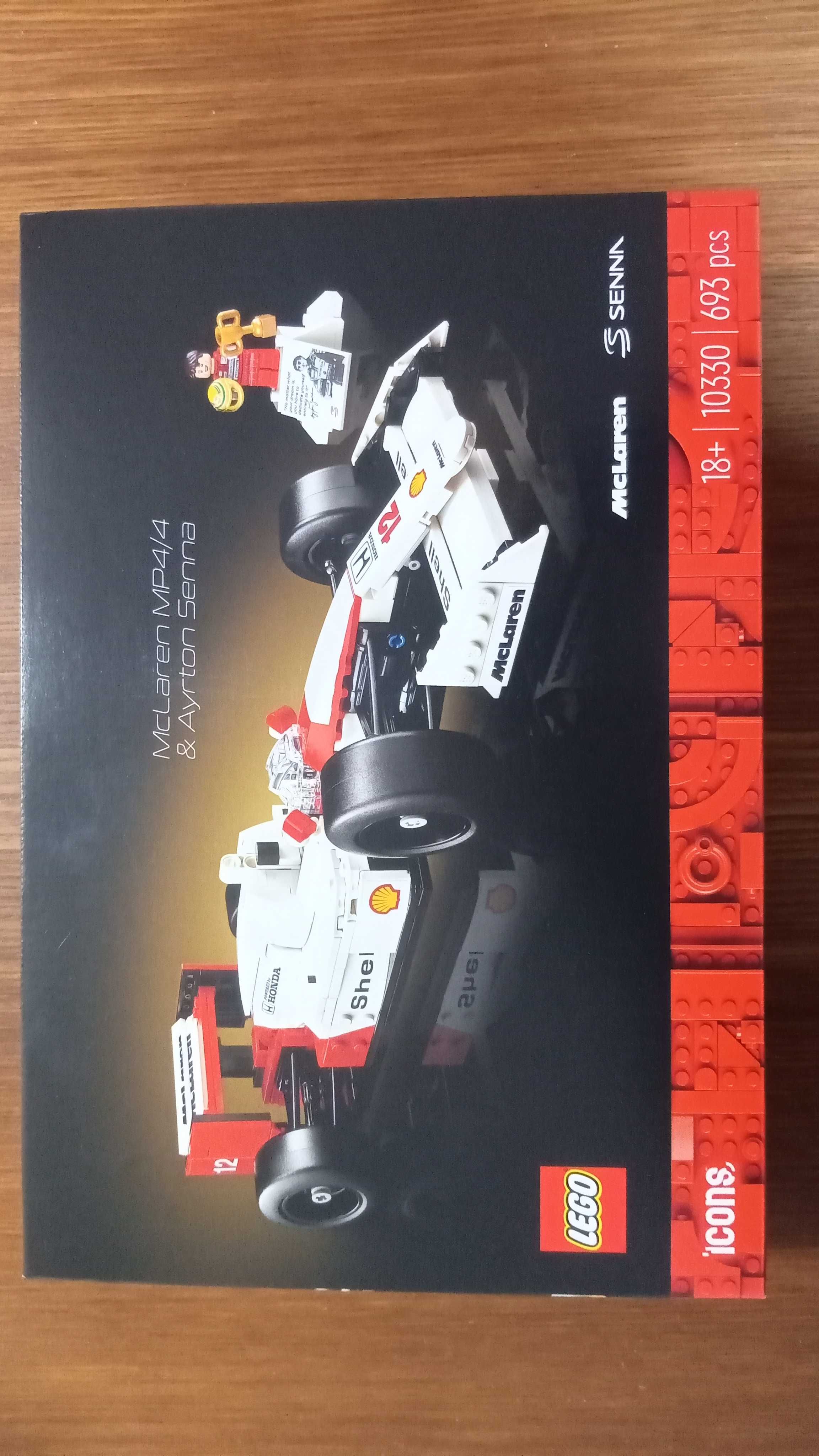 Lego - McLaren MP4/4 e Ayrton Senna
NOVO-SELADO