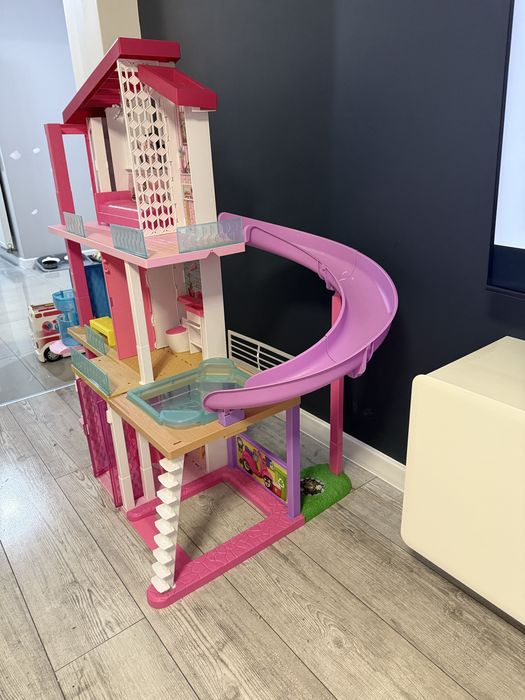 Domek Barbie DreamHouse