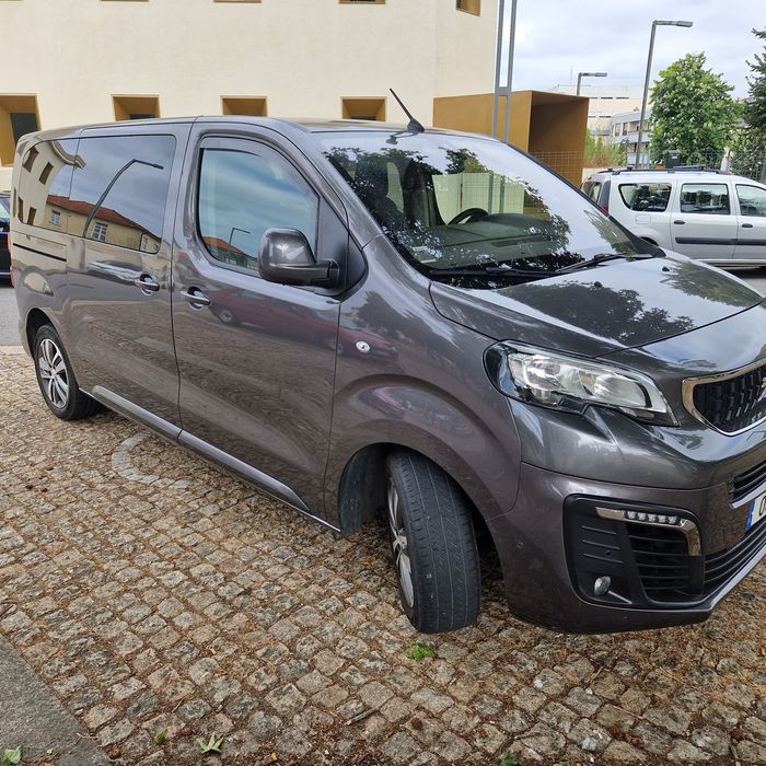 Peugeot Traveller 2.0 BlueHDi L2H1 Allure Standard