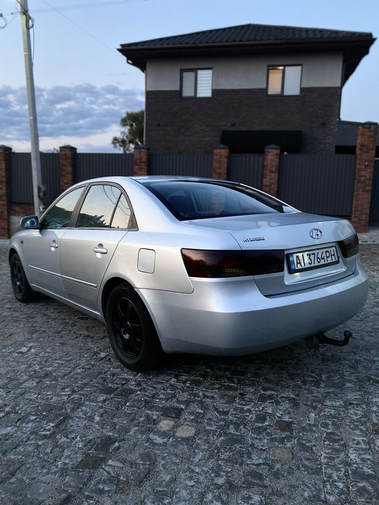 Продам hyundai sonata 2006 рест 2 дизель