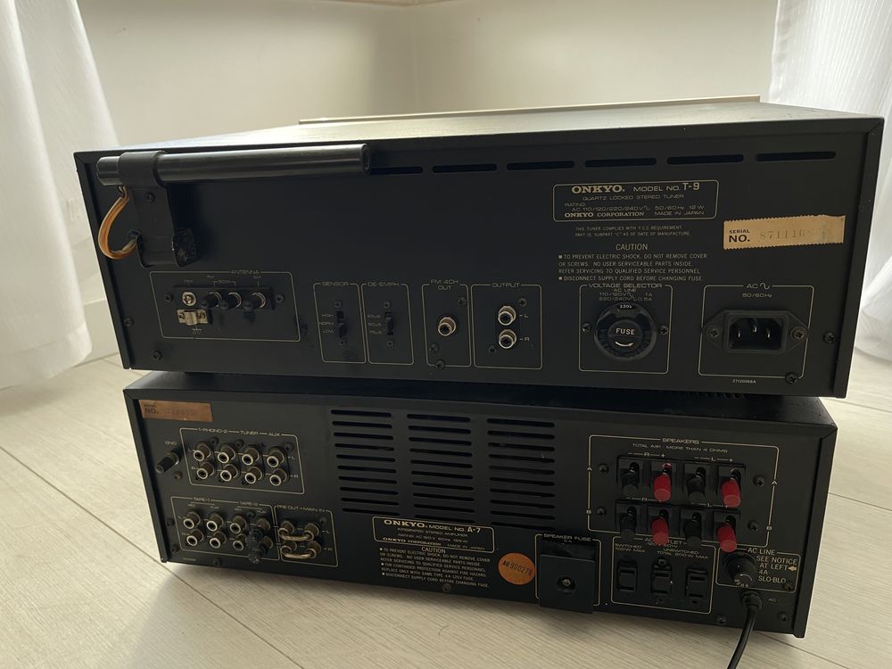 Wzmacniacz ONKYO A-7 Tuner radiowy ONKYO T-9