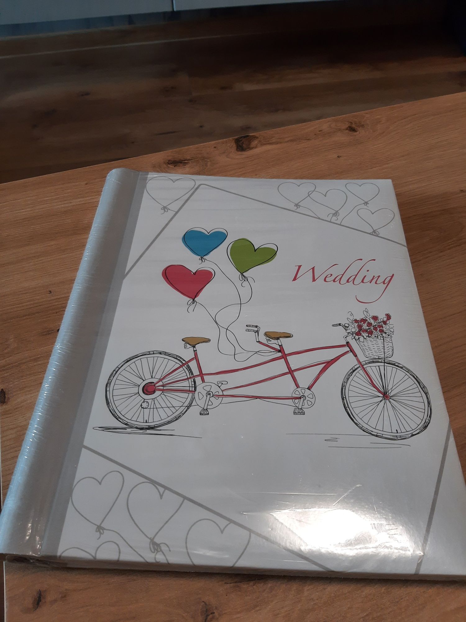 Album zdjęciowy ślubny rower