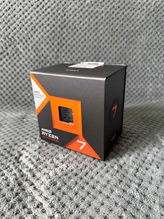 Процесор AMD Ryzen 7 7800X3D