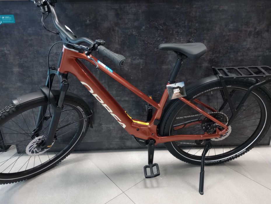 Rower Elektryczny Trekkingowy Orbea KEMEN ADV 30  WYPRZEDAŻ
