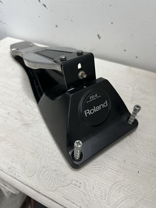 Pedal Roland FD-8 – controlador de Hi-Hat