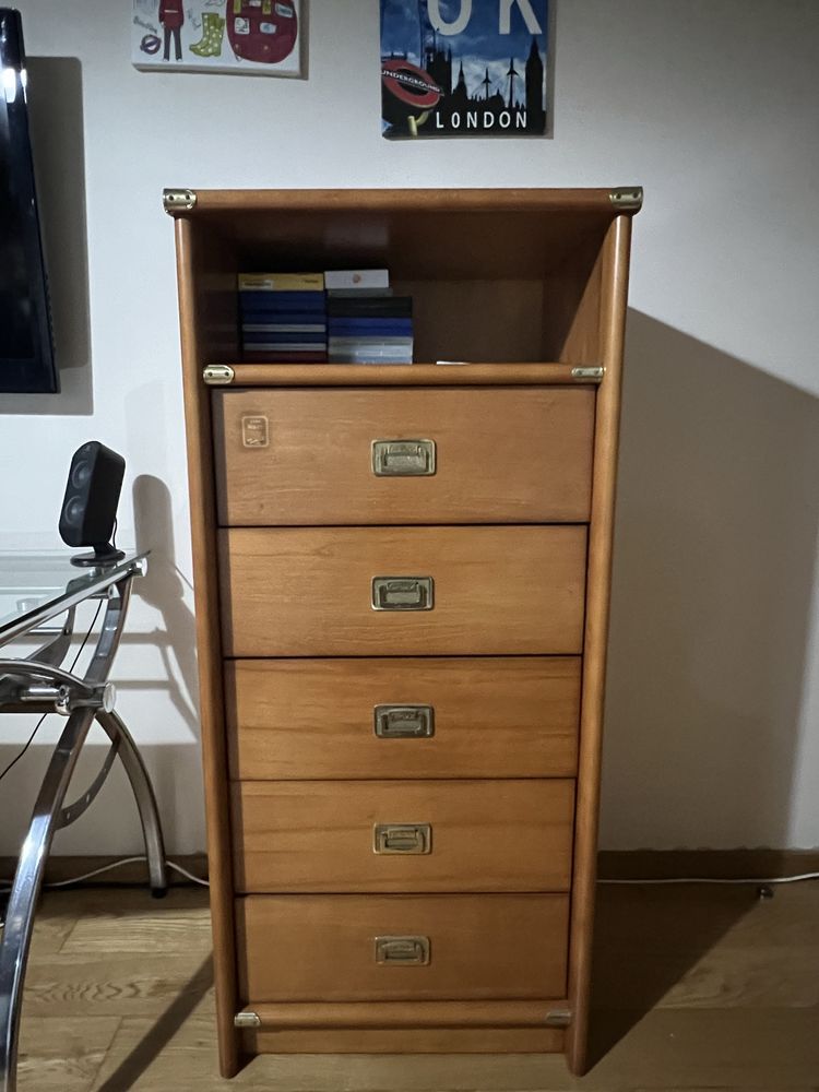 Mobília de quarto de solteiro