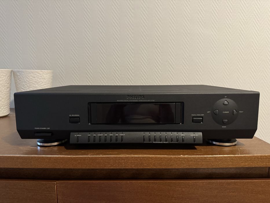 Equalizer Philips FV 930