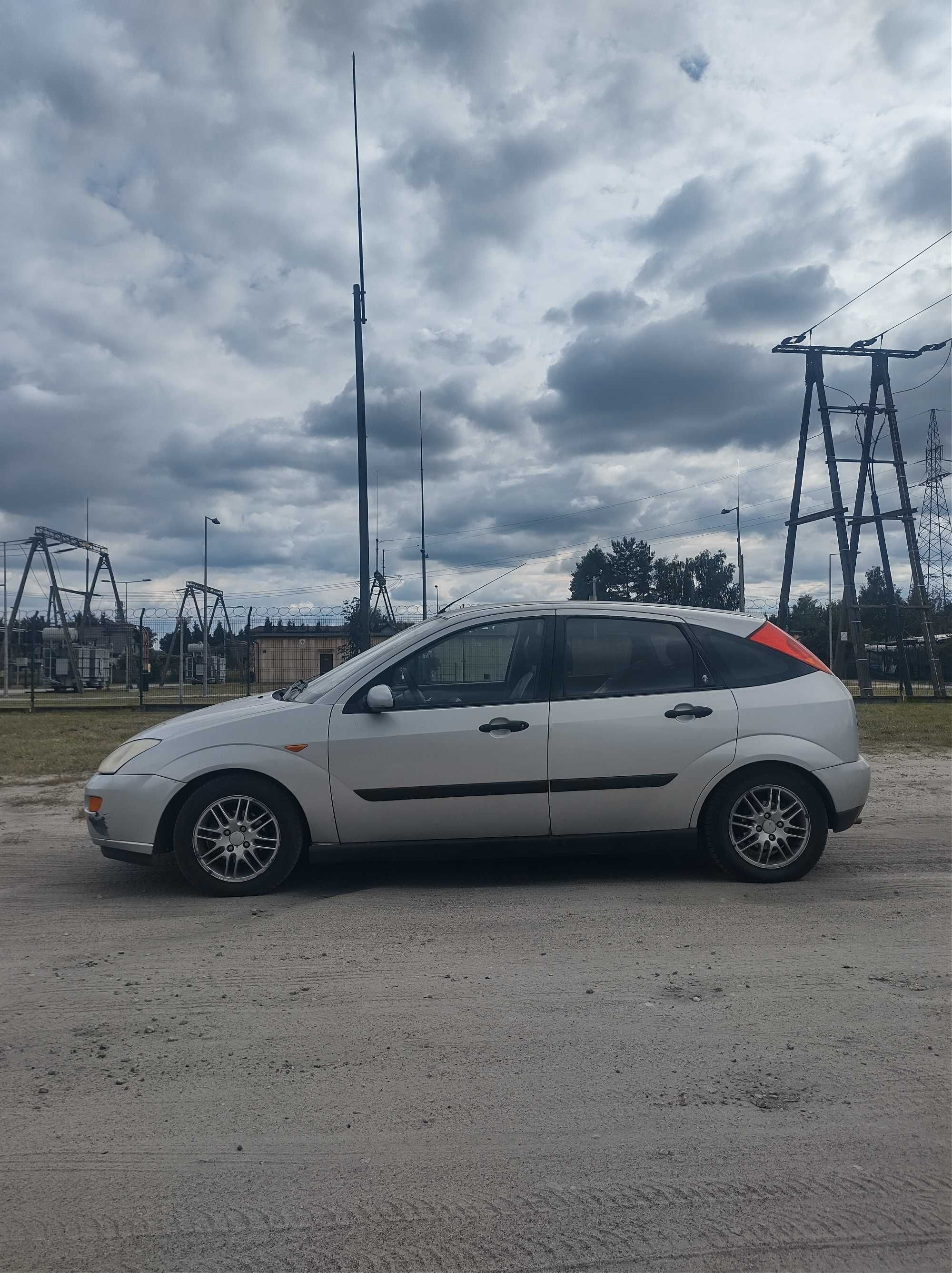 Sprzedam Ford Focus 2.0 + LPG BRC , mroźna KLIMA, opłaty 2026 !