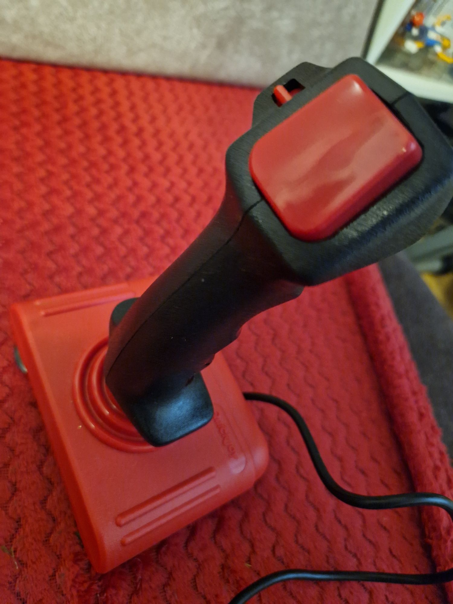 Joystick QuickJoy II Turbo SV-124 – Atari Commodore