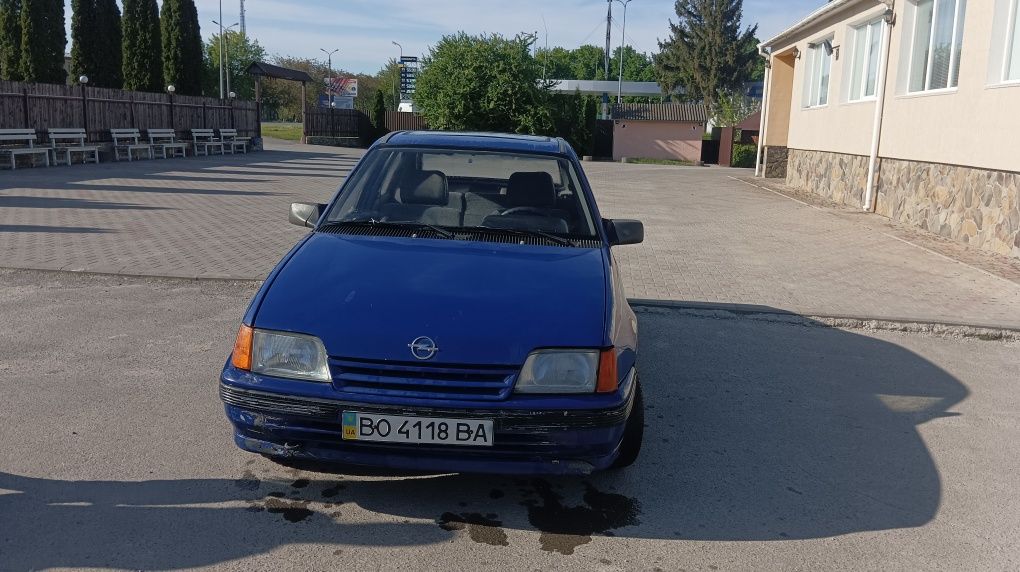 Опель кадет , Opel kadet