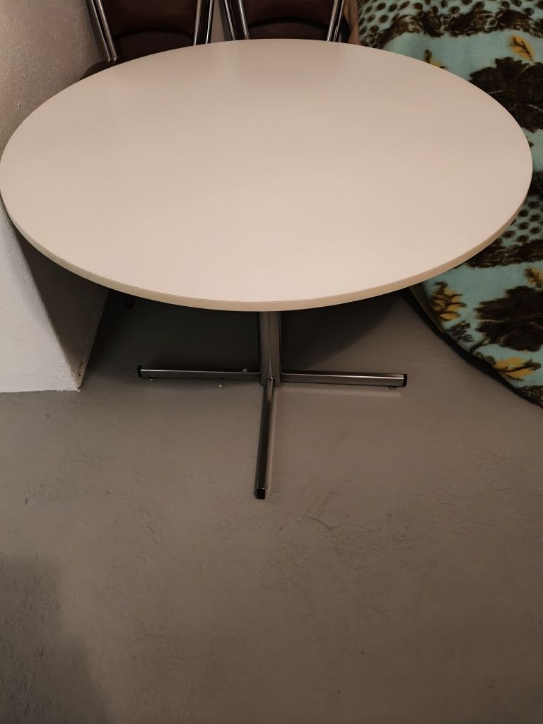 Conjunto mesa+cadeiras cozinha