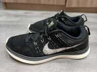 Кросівки Nike Flyknit Lunar 1 Running Shoes в хорошому стані