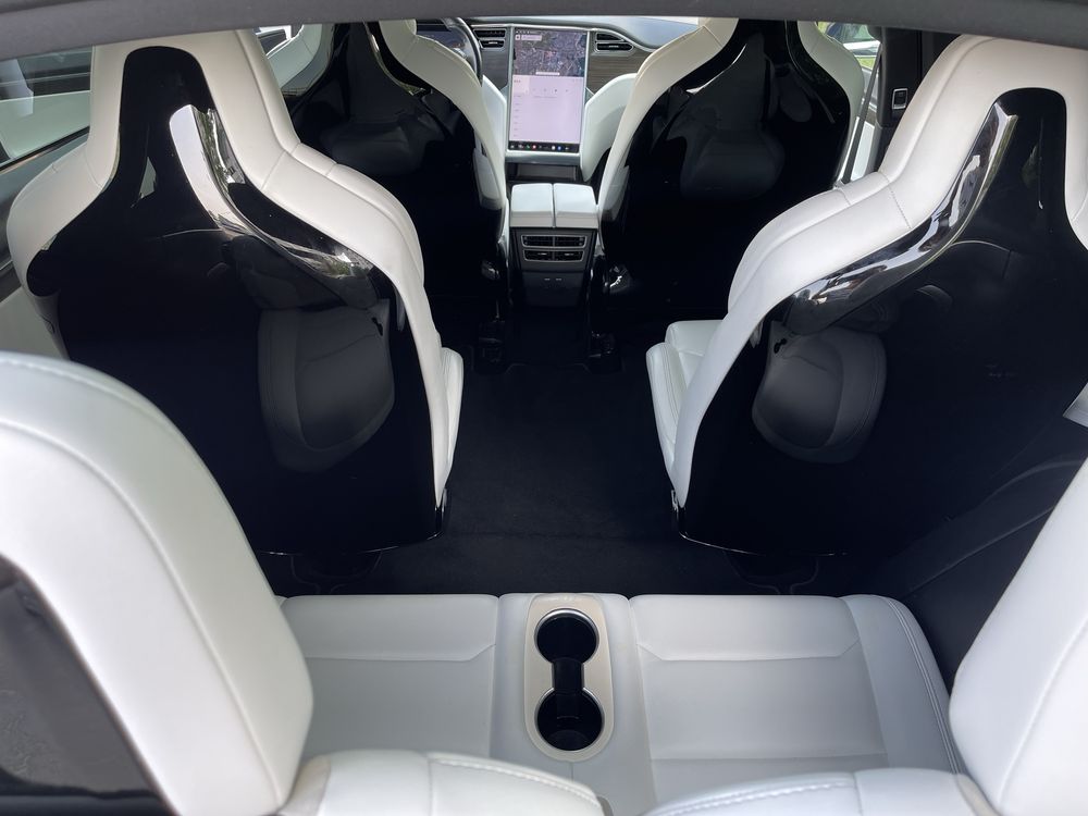 Tesla model X 90D dual motor