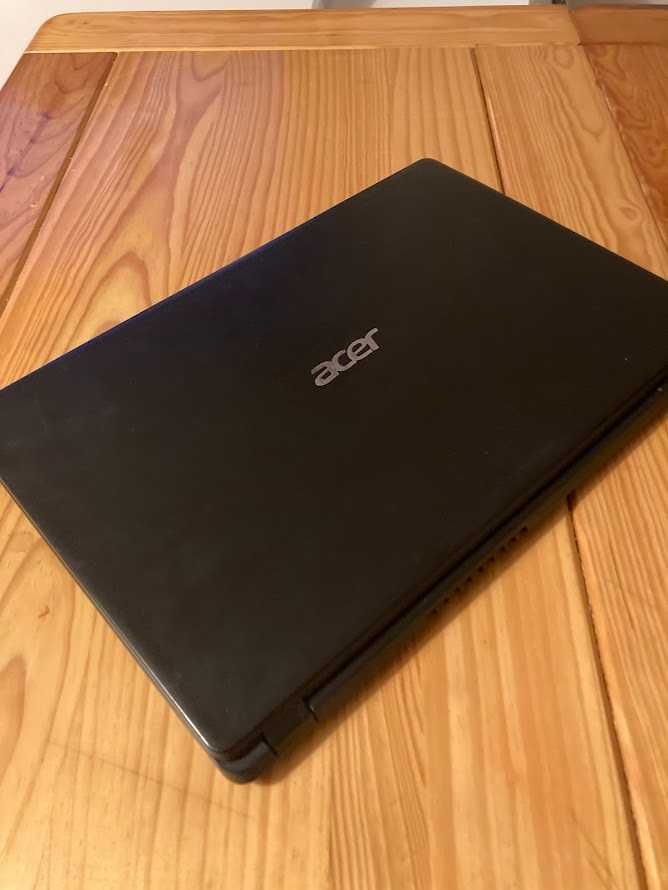 Portátil Acer Aspire 3 Ryzen 5 / 512GB / 8GB RAM - Excelente estado