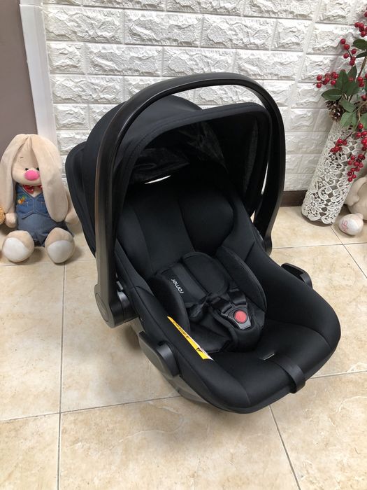 Автокрісло Britax Römer Baby-Safe Core Група 0+ (0-13 кг) автокресло