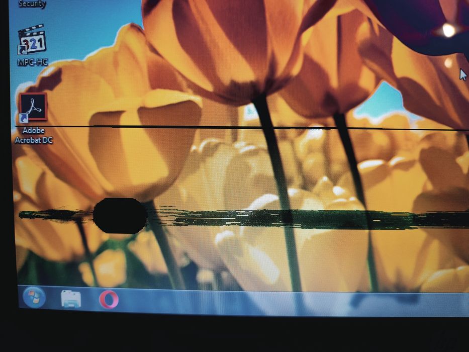 Ноутбук HP 15-d002sr на деталі