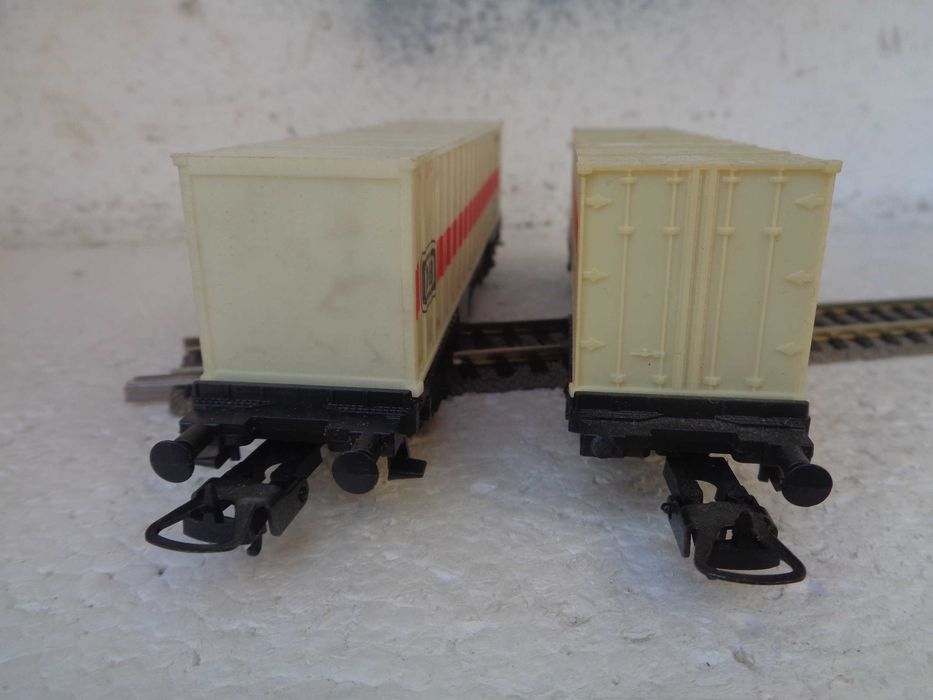 1:87 LIMA lote de 2 carruagens com contentor da DB para pista comboio