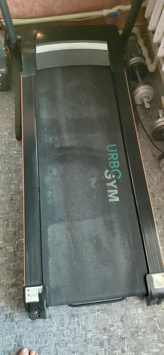 Беговая дорожка V520