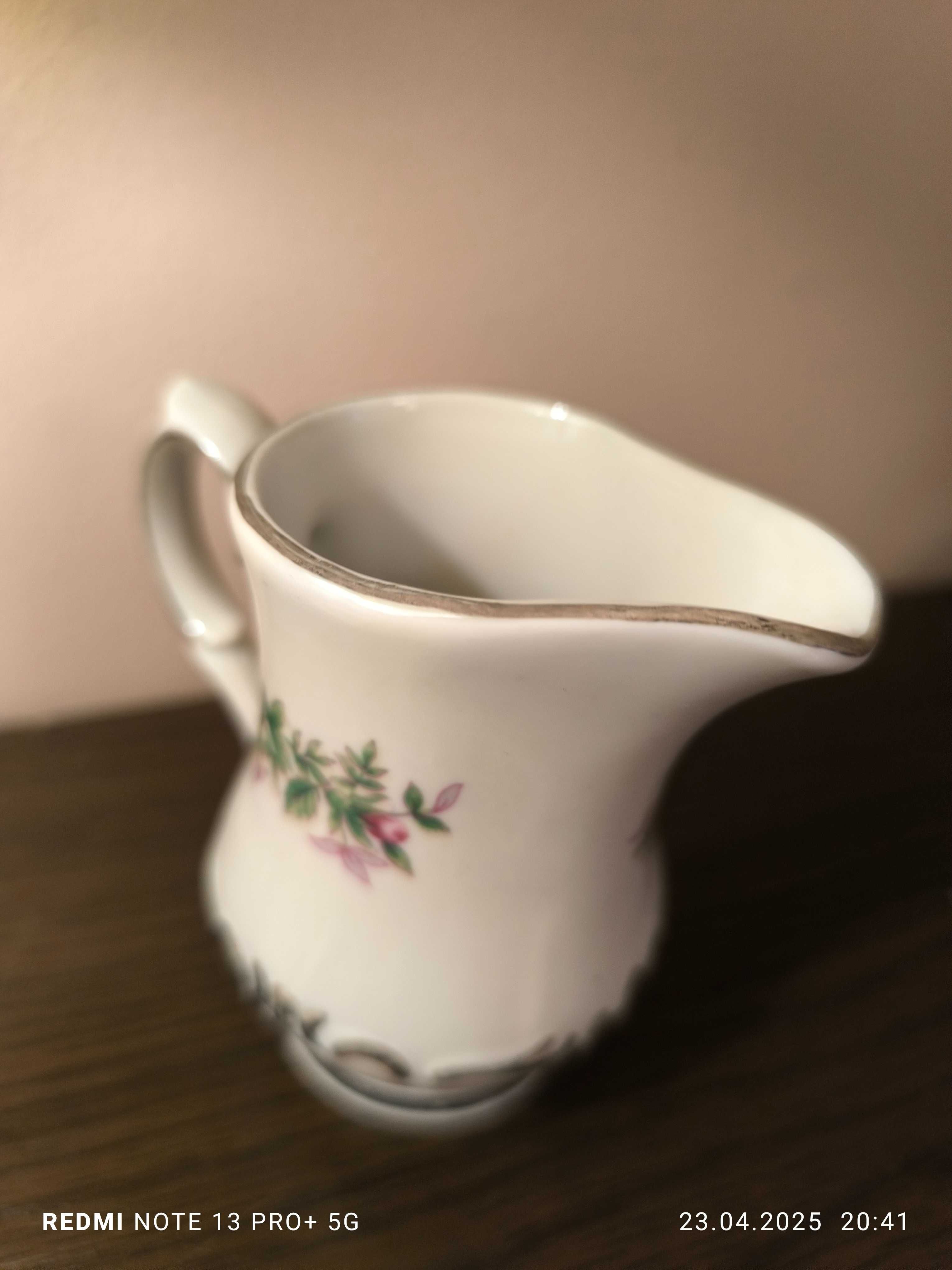 Mlecznik Ćmielow porcelana
