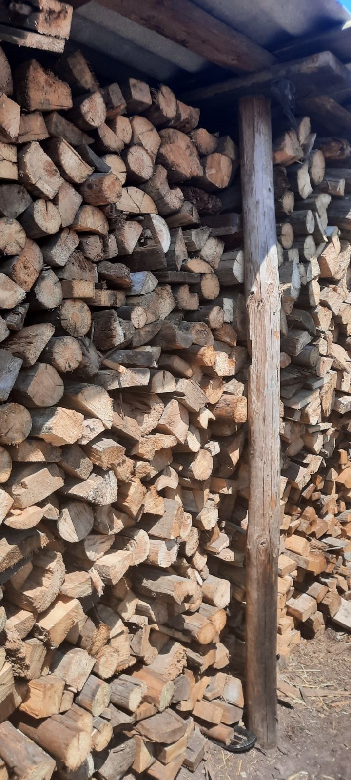 Продам дрова  з доставкою по адресу в наявності є дуб