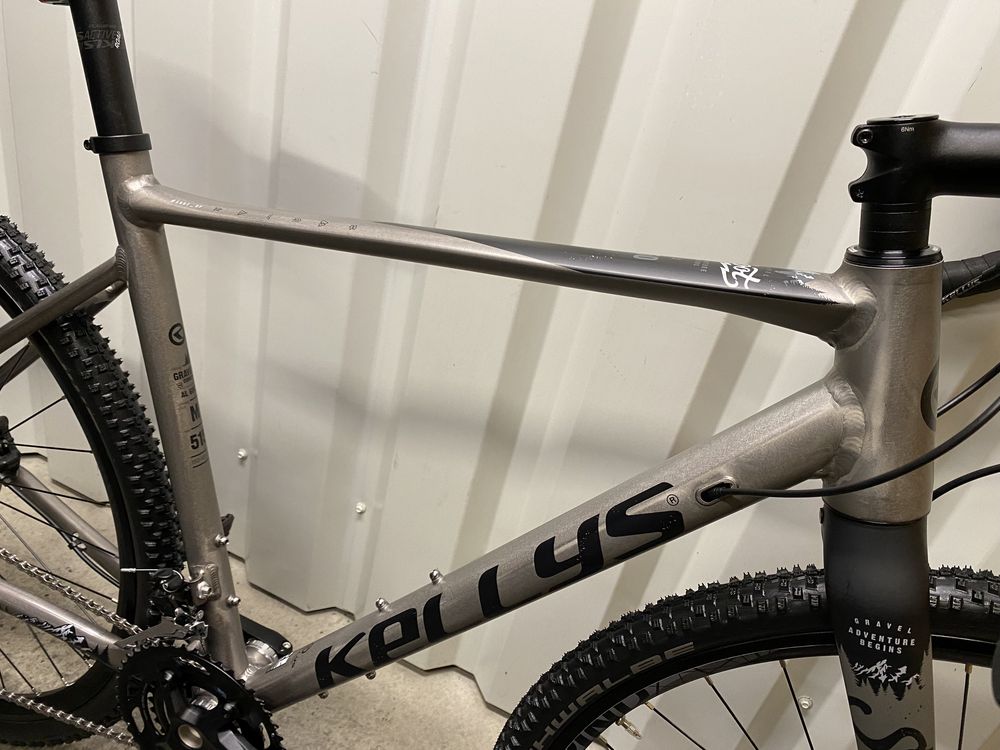 Стан нового Рама М Гравійний велосипед Kellys Soot 50 Shimano GRX
