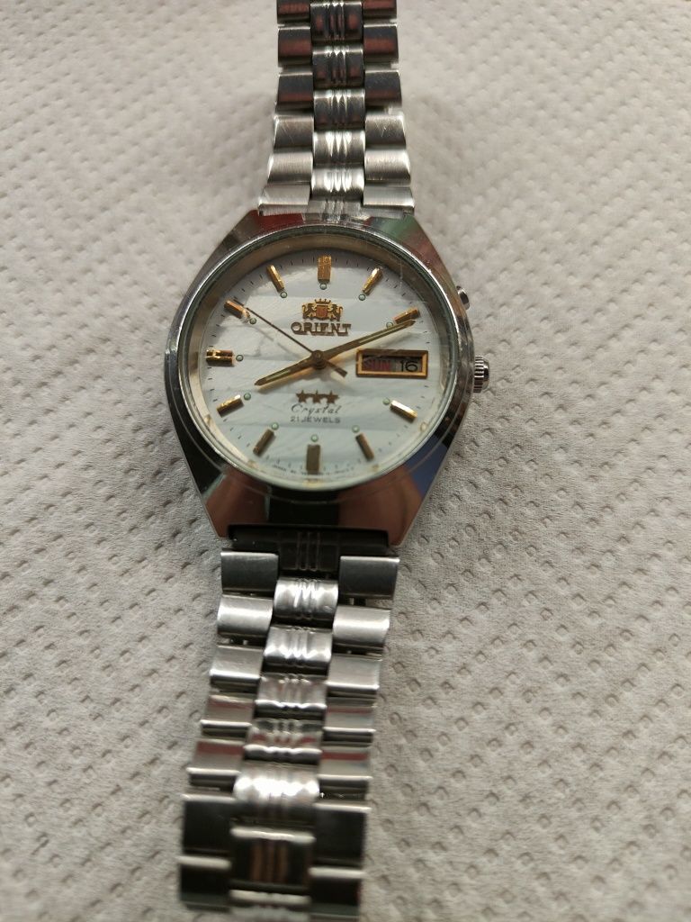 Zegarek Orient automat Crystal 21 jewels. Falowana tarcza