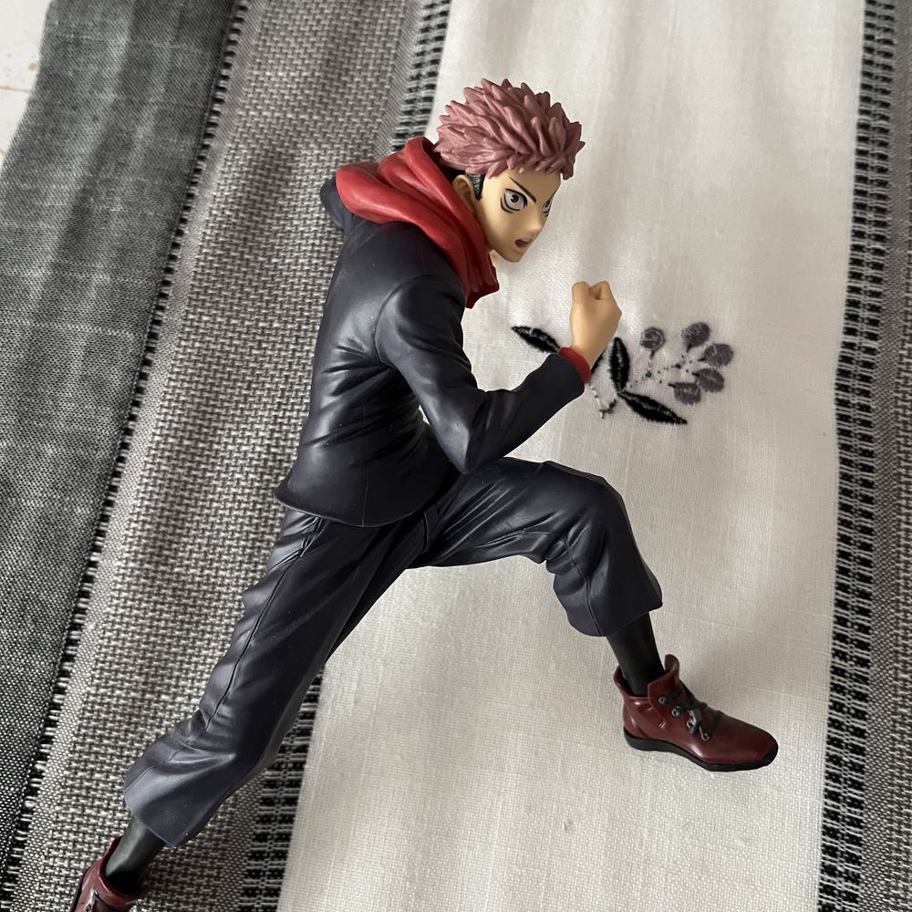 Figurka Jujutsu Kaisen Itadori Bandai