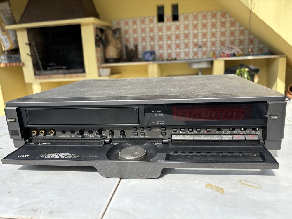 Leitor de VHS da JVC