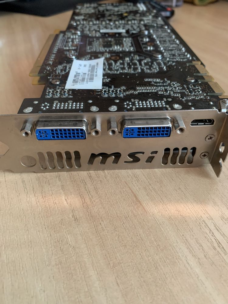 Видеокарта GTX 580 MSi Twin Forze ll/OC  1,5 gb.  384bit