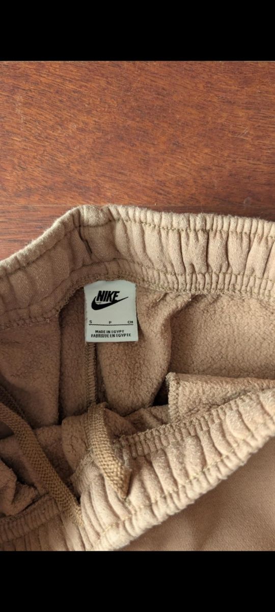 Spodnie dresowe Nike