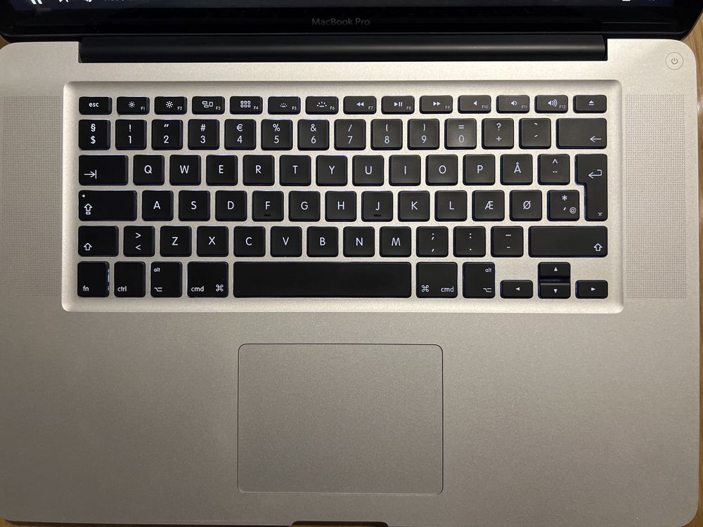 MacBook Pro Late 2011 (15-inch), 16/240Gb