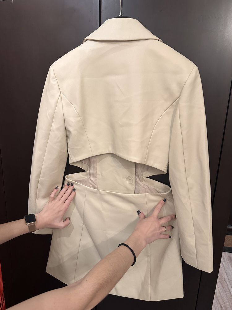 Продам піджак-сукня River Island, розмір М