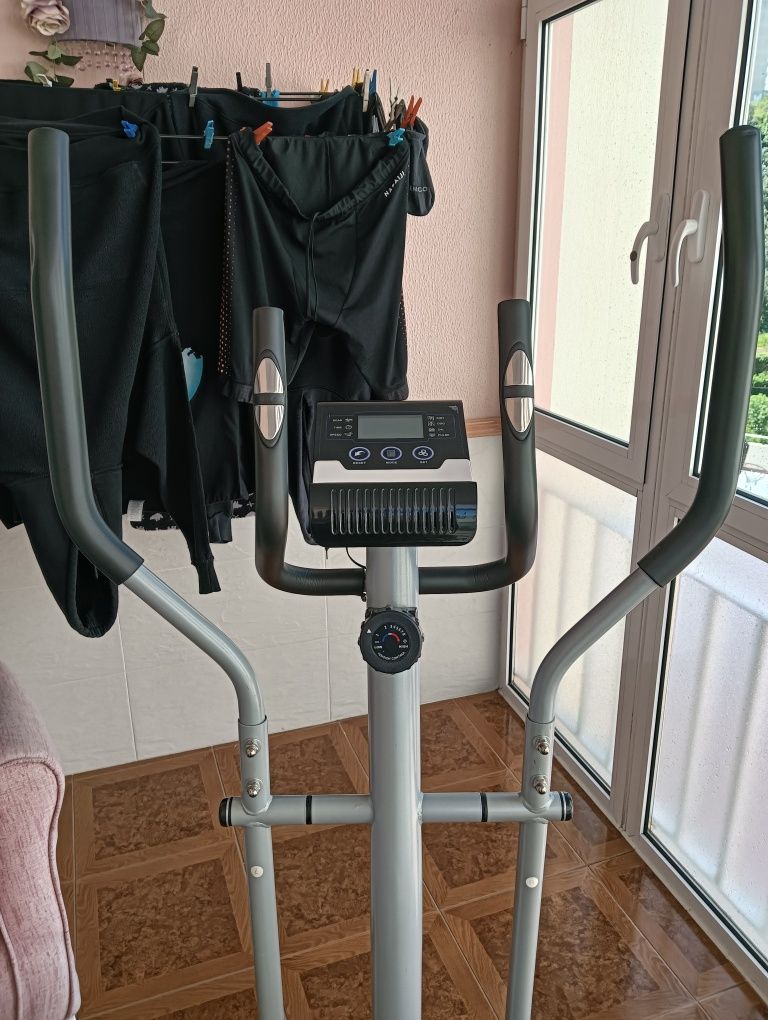Elíptica Bicicleta HOMCOM (Vendida)