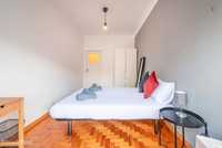 454457 - Quarto com cama de casal em apartamento com 5 quartos