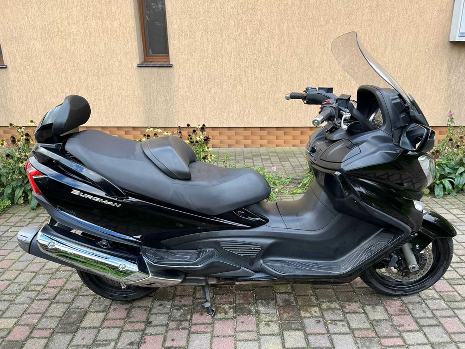 Suzuki Burgman 650 Executive 2014 rok
