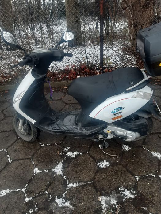 Skuter motorower  Piaggio c25 2015